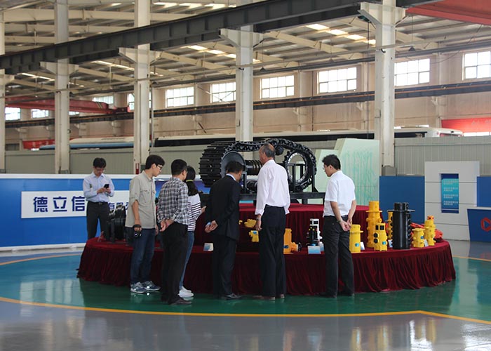 韩国斗山工程机械公司访问一分赛车
